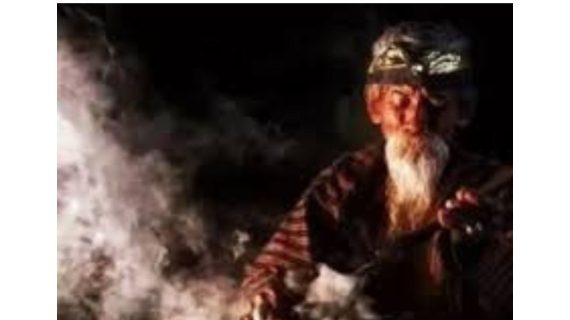 Ada Pocong Di Proyekmu